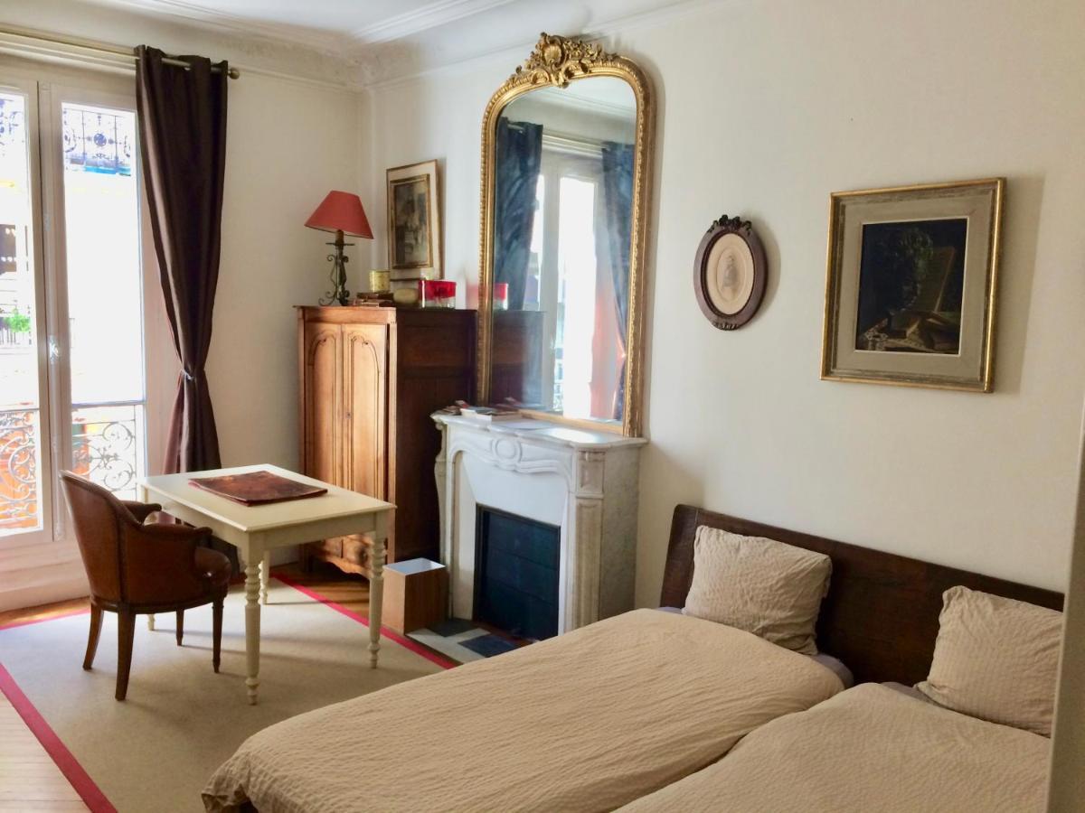 Charming Bedroom Párizs Kültér fotó